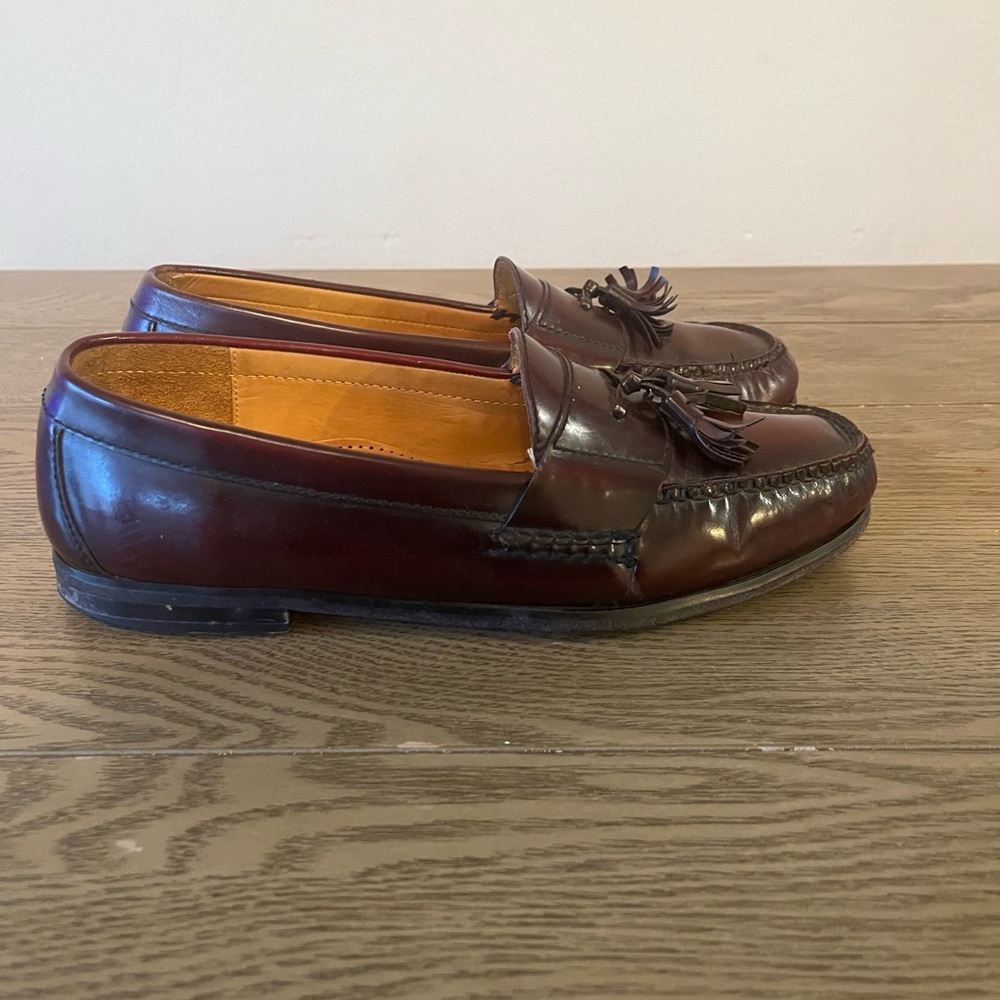 Cole Haan #3507 Cordovan tassle loafers